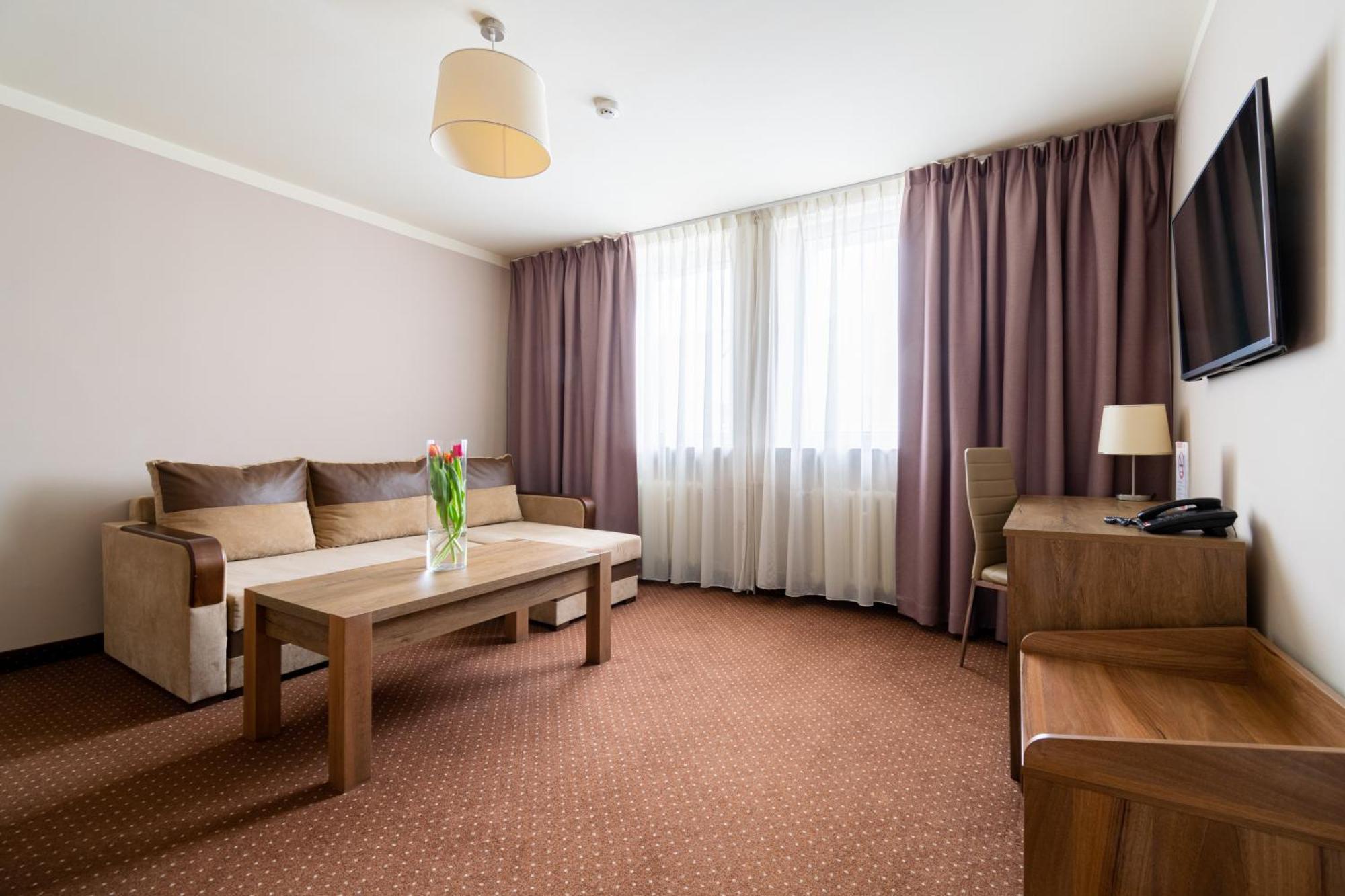 Hotel Diament Zabrze - Gliwice Екстер'єр фото